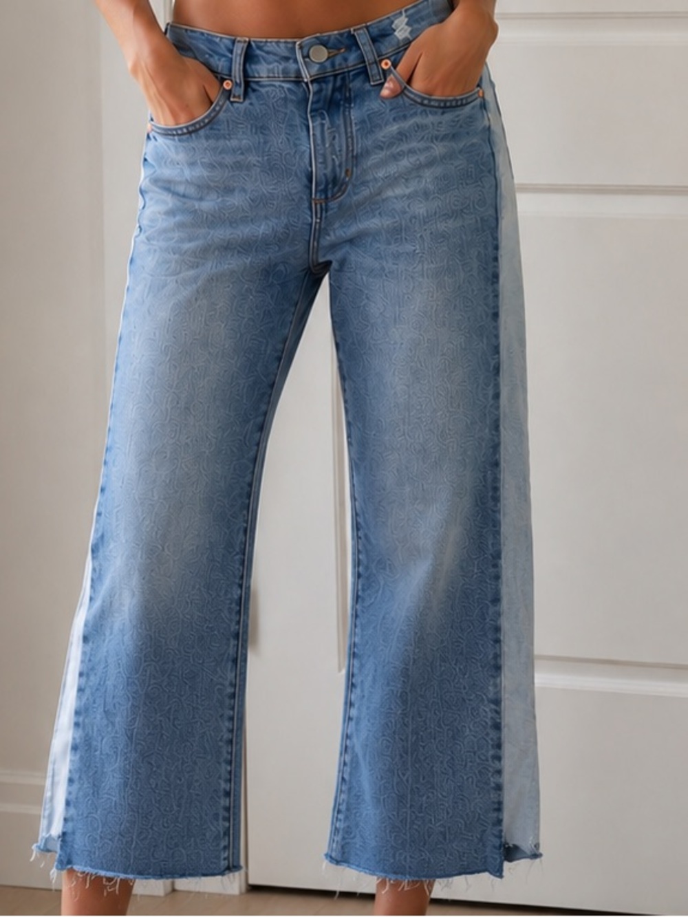 LOFT Two-Tone Wide-Leg Crop Jeans - Blue
